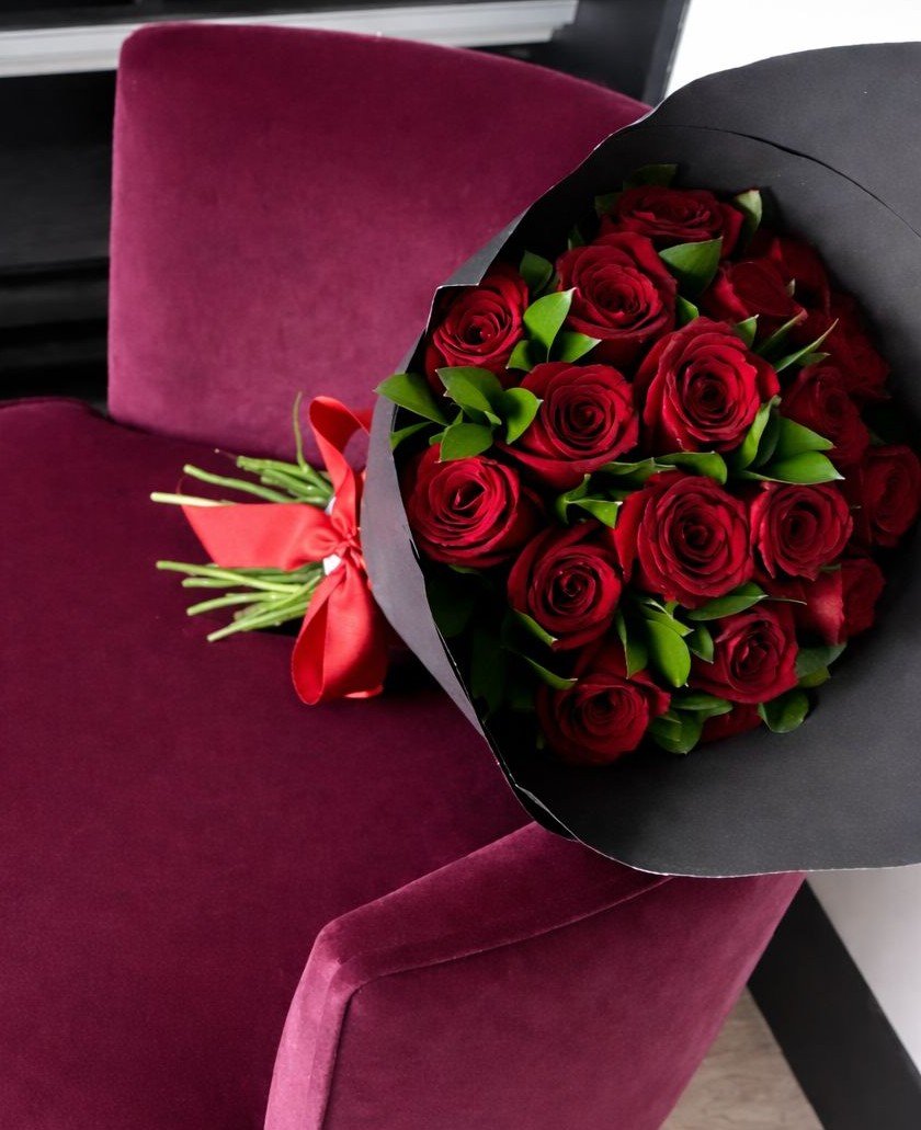 BUQUÊ NOÉMIE - 20 ROSAS